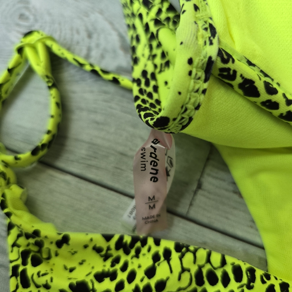 Ardene Fluorescent Neon Green 2 Piece String Bikini Summer Swim Wear Medium - Picture 8 of 9